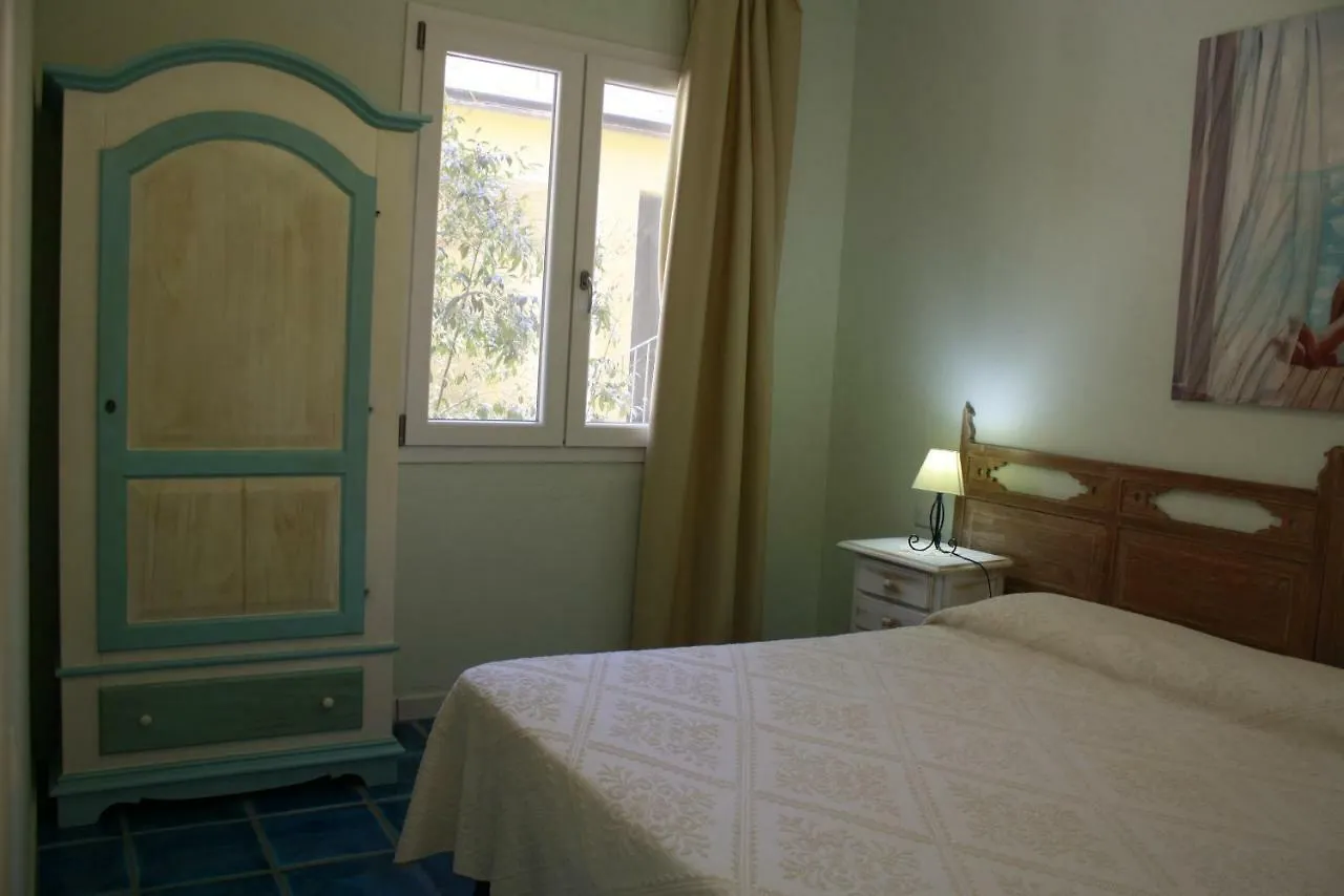 Luigi Apartments&Rooms 普拉